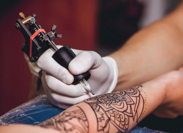 Konaèno otkriveno da li tetovaže izazivaju rak